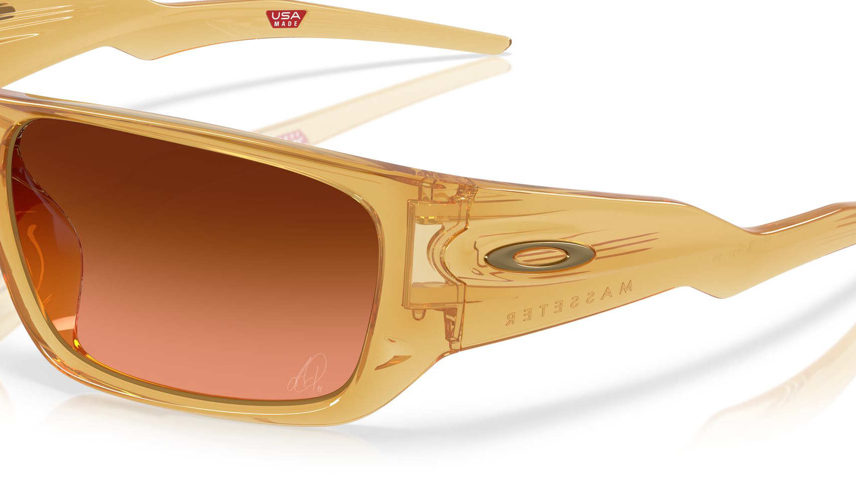 Image of Masseter Alexia Putellas - Translucent Light Curry | Prizm Brown Gradient