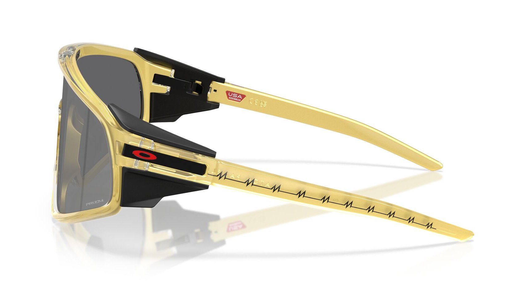 Image of Latch Panel Patrick Mahomes - Gold Glass | Prizm Black