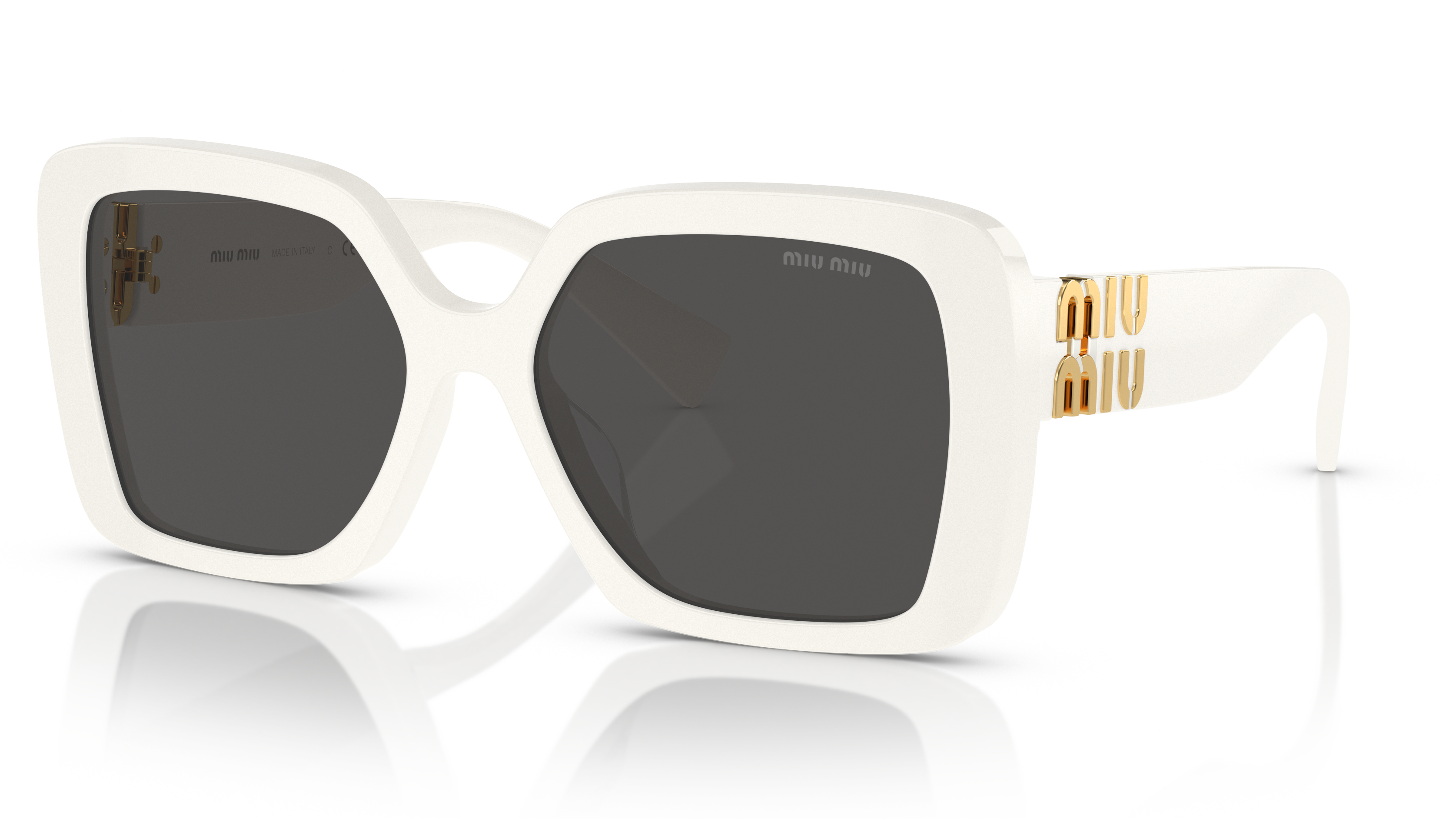 Sunglass World