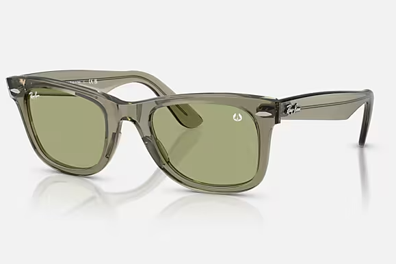 Image of STAR WARS - Master Yoda Wayfarer - Transparent Green | Bottle Green
