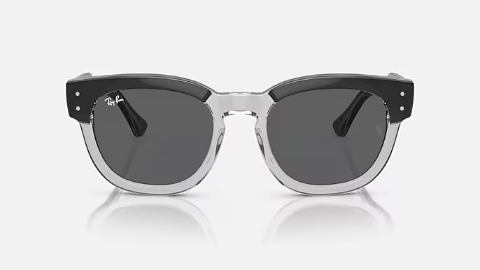 Image of Mega Hawkeye