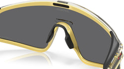 Image of Latch Panel Patrick Mahomes - Gold Glass | Prizm Black - Sunglass World