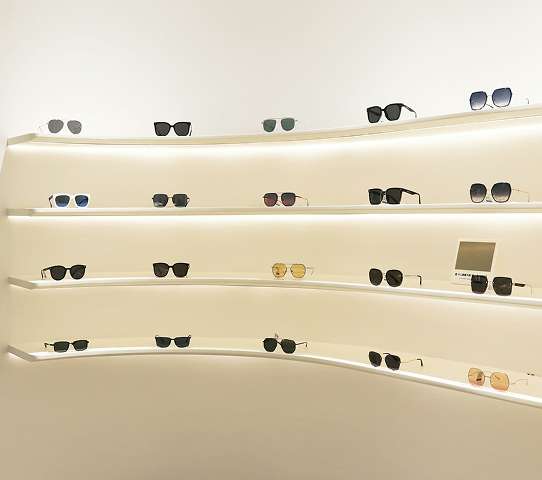 Sunglass World