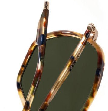 Image of Peyton - 12K Titanium + Tuscan Tortoise | Dark Green - Sunglass World