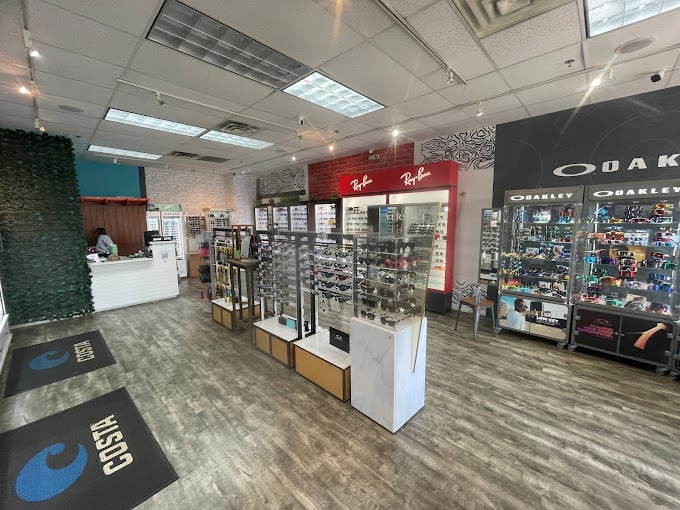 Sunglass World