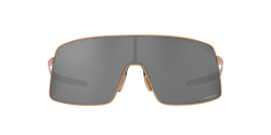 Image of Sutro Ti Patrick Mahomes - Matte Gold | Prizm Black - Sunglass World